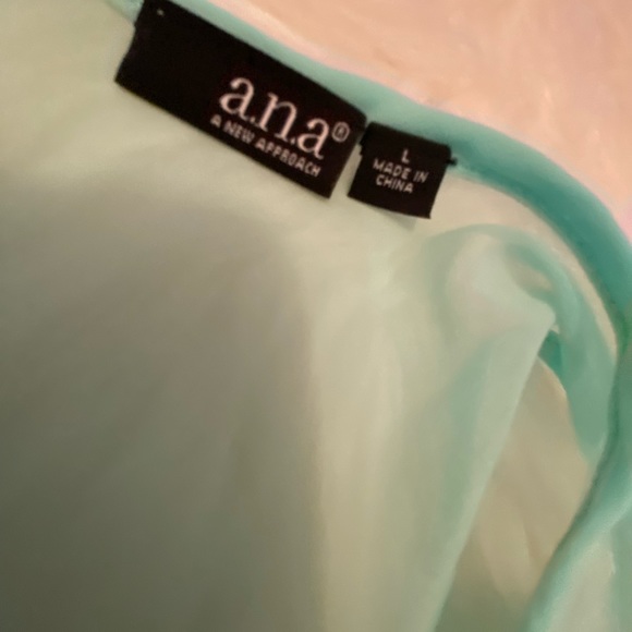 EUC Size Large Sheer Mint Green Beaded Sequin Peplum Tank - Picture 9 of 9